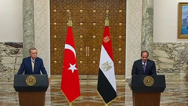 السيسي وأردوغان يطالبان بوقف فوري لإطلاق النار في غزة